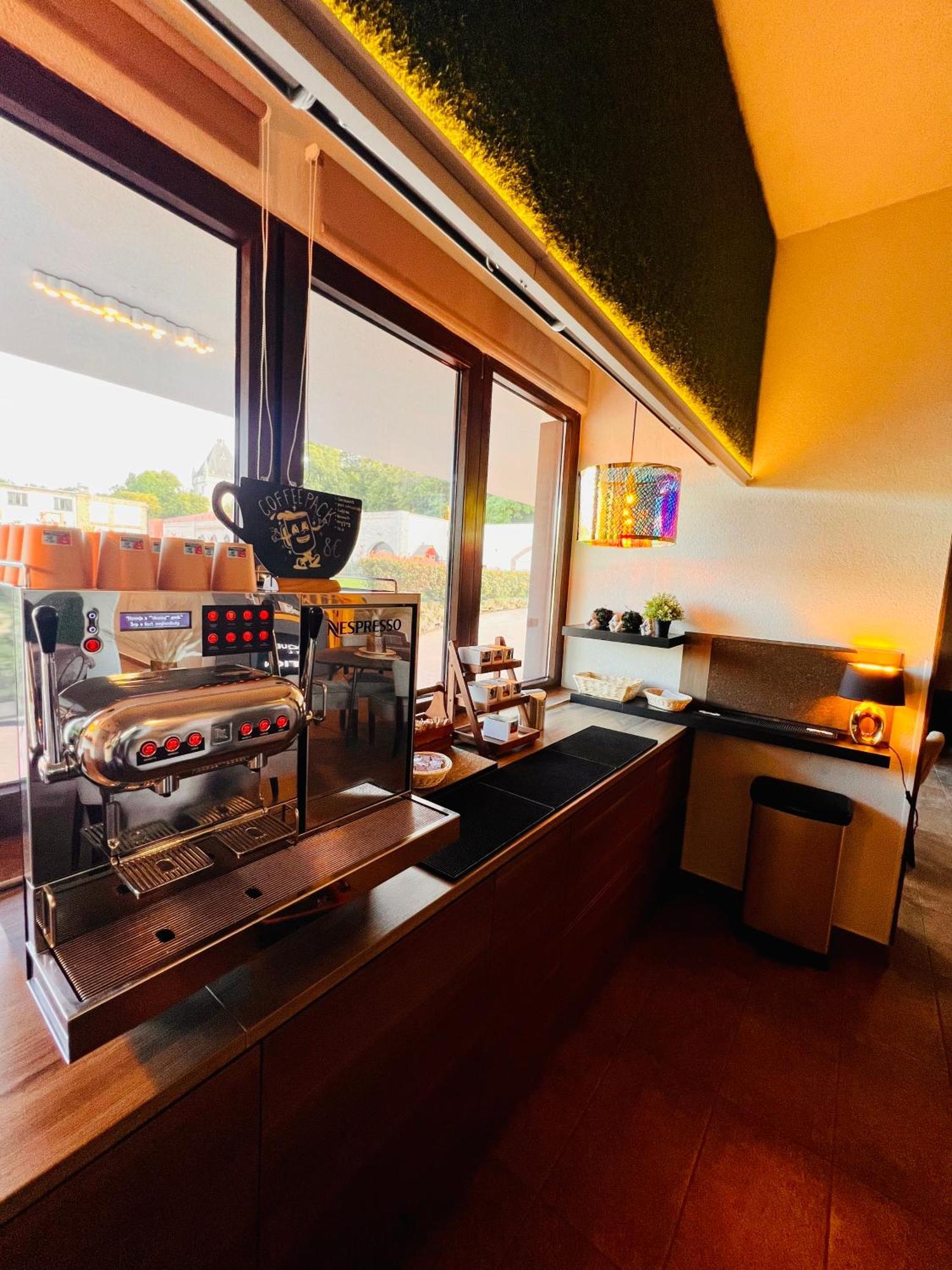 Boutique Hotel & Event Center Budapest Ngoại thất bức ảnh